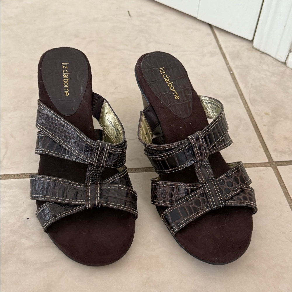 Liz Claiborne Women's Brown Heels
